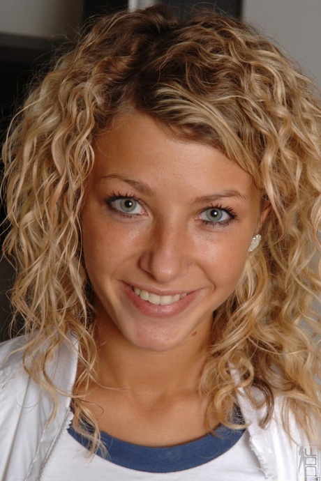 Babe Naked Pics Galleries